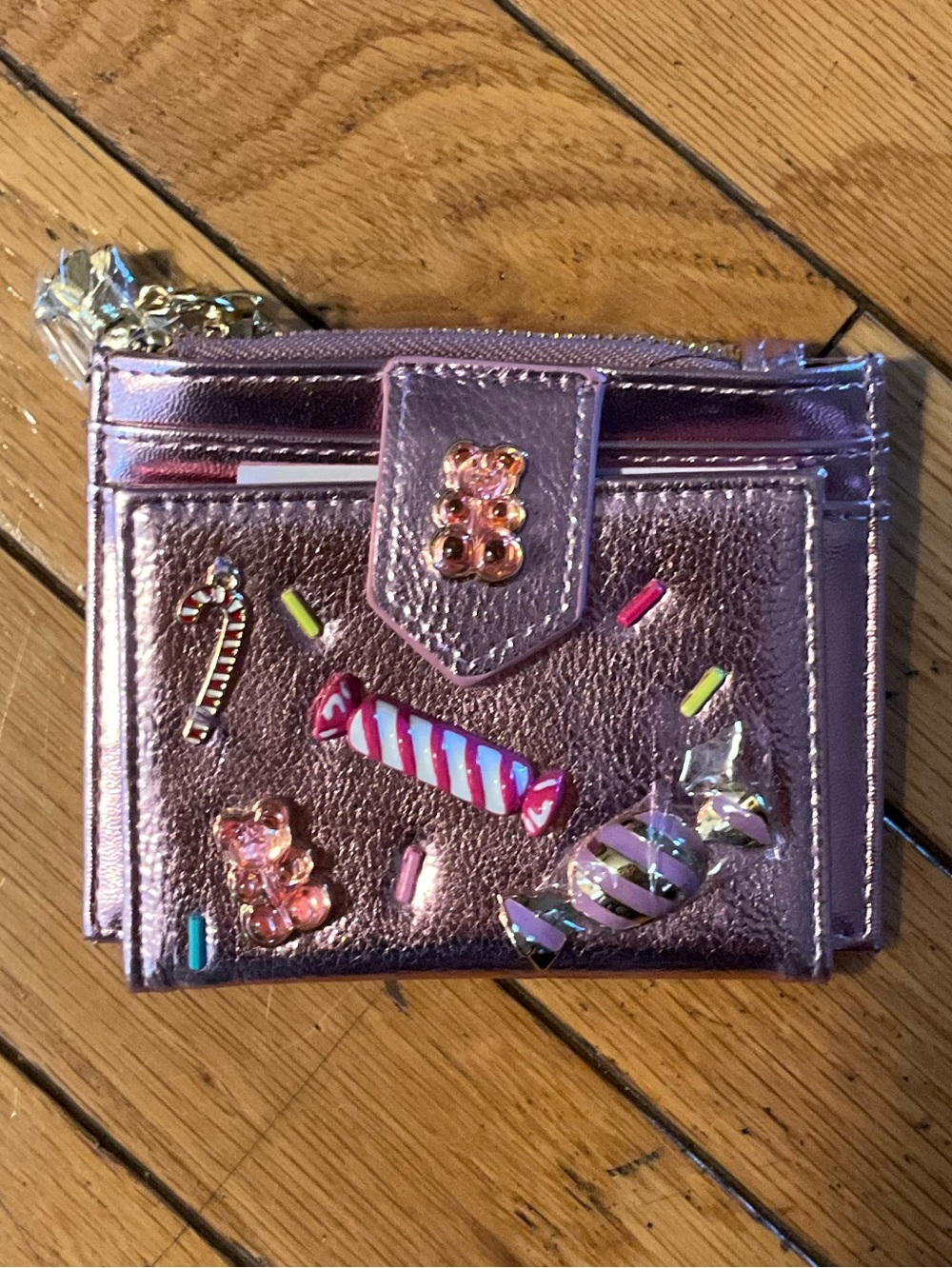 BETSEY JOHNSON CANDY BIFOLD WALLET – PINK METALLIC (NEW WITH TAGS) A3 - Picture 2 of 3